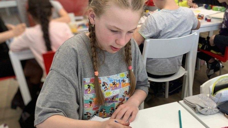 АРТ-занятие «Простая клеёнка»